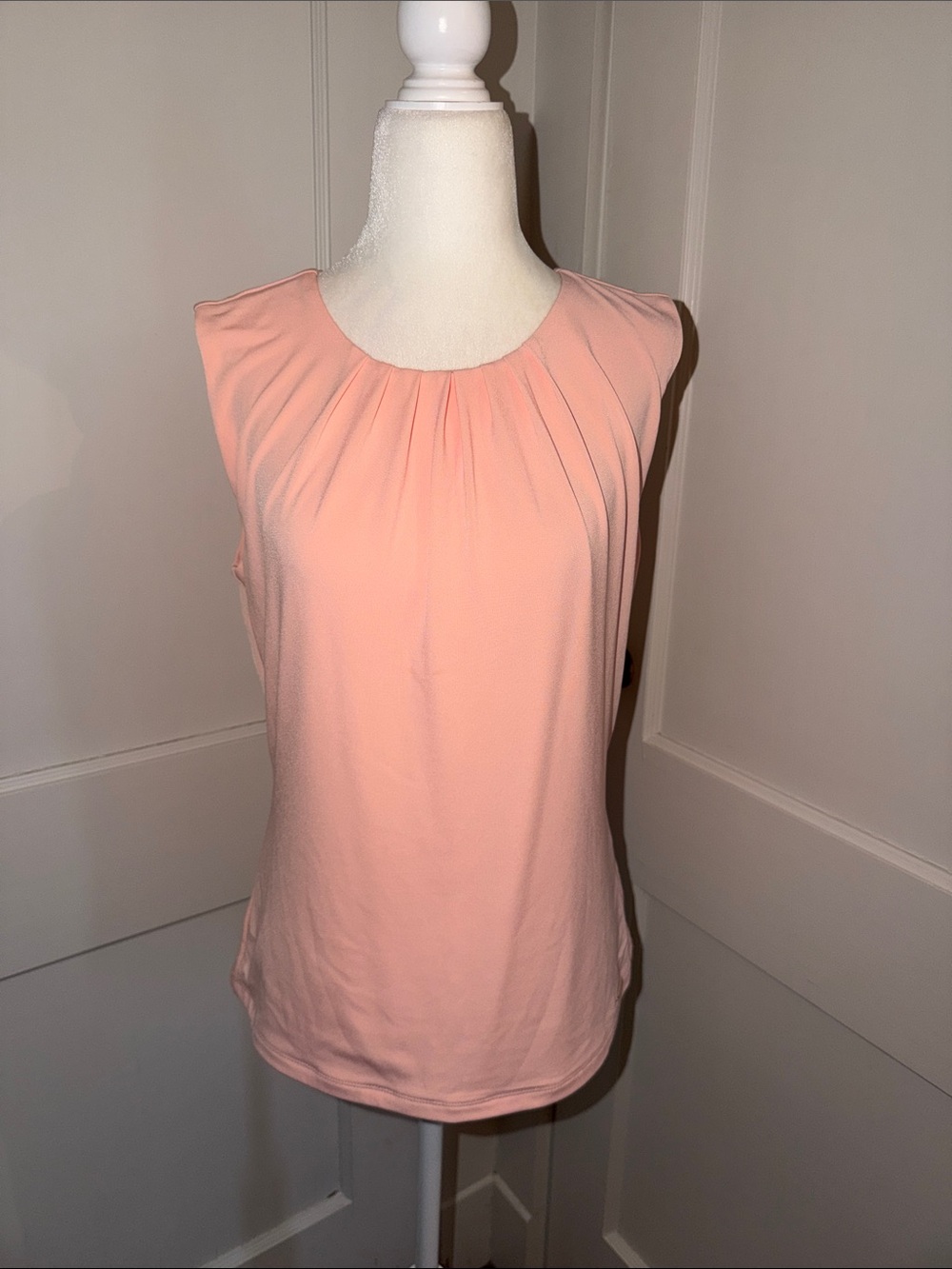 Women’s Calvin Klein Pleated Neck Sleeveless Business Work Top Light Pink Small